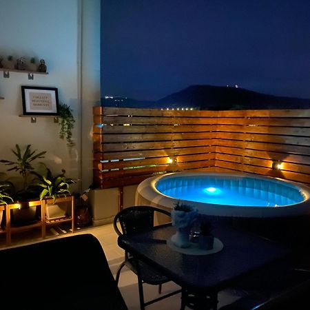 Marvinas Seaside Apartments, Gaia Apartment & Hydor Jacuzzi Apartment Kremastí المظهر الخارجي الصورة