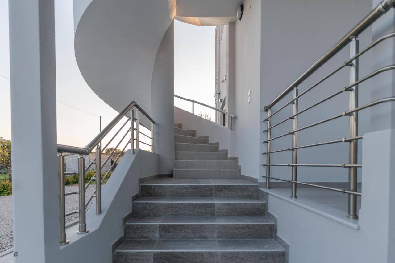 Marvinas Seaside Apartments, Gaia Apartment & Hydor Jacuzzi Apartment Kremastí المظهر الخارجي الصورة