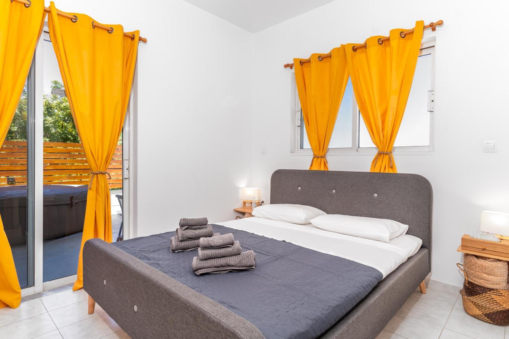 Marvinas Seaside Apartments, Gaia Apartment & Hydor Jacuzzi Apartment Kremastí المظهر الخارجي الصورة